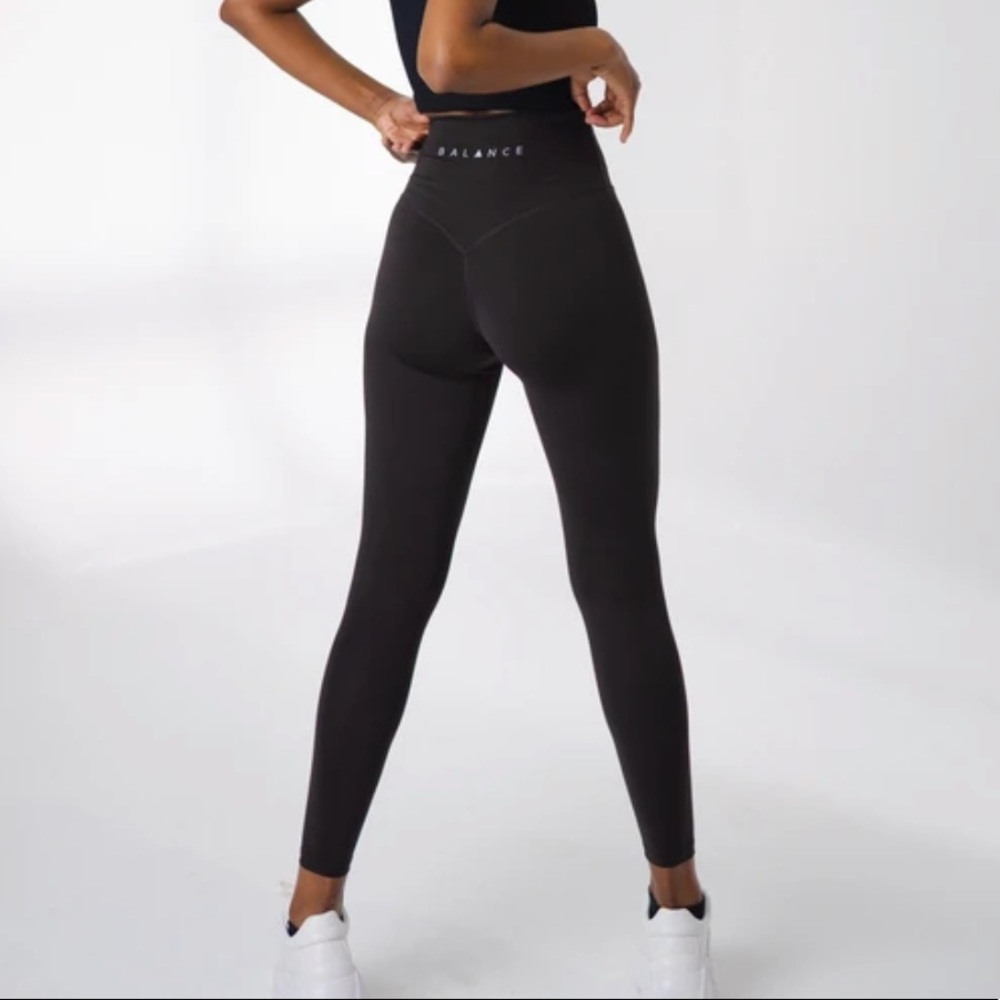 Balance Athletica Tenacity Legging